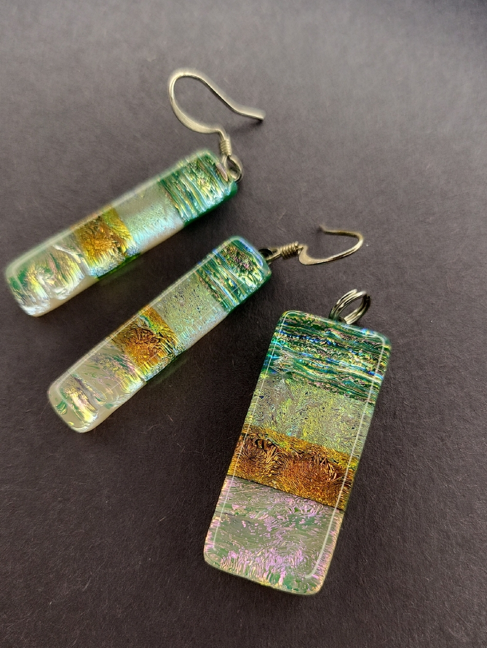 Iridescent Glass Jewelry Set